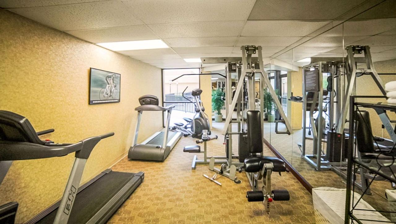 Magnuson Grand & Conference Center Somerset-Bridgewater エクステリア 写真