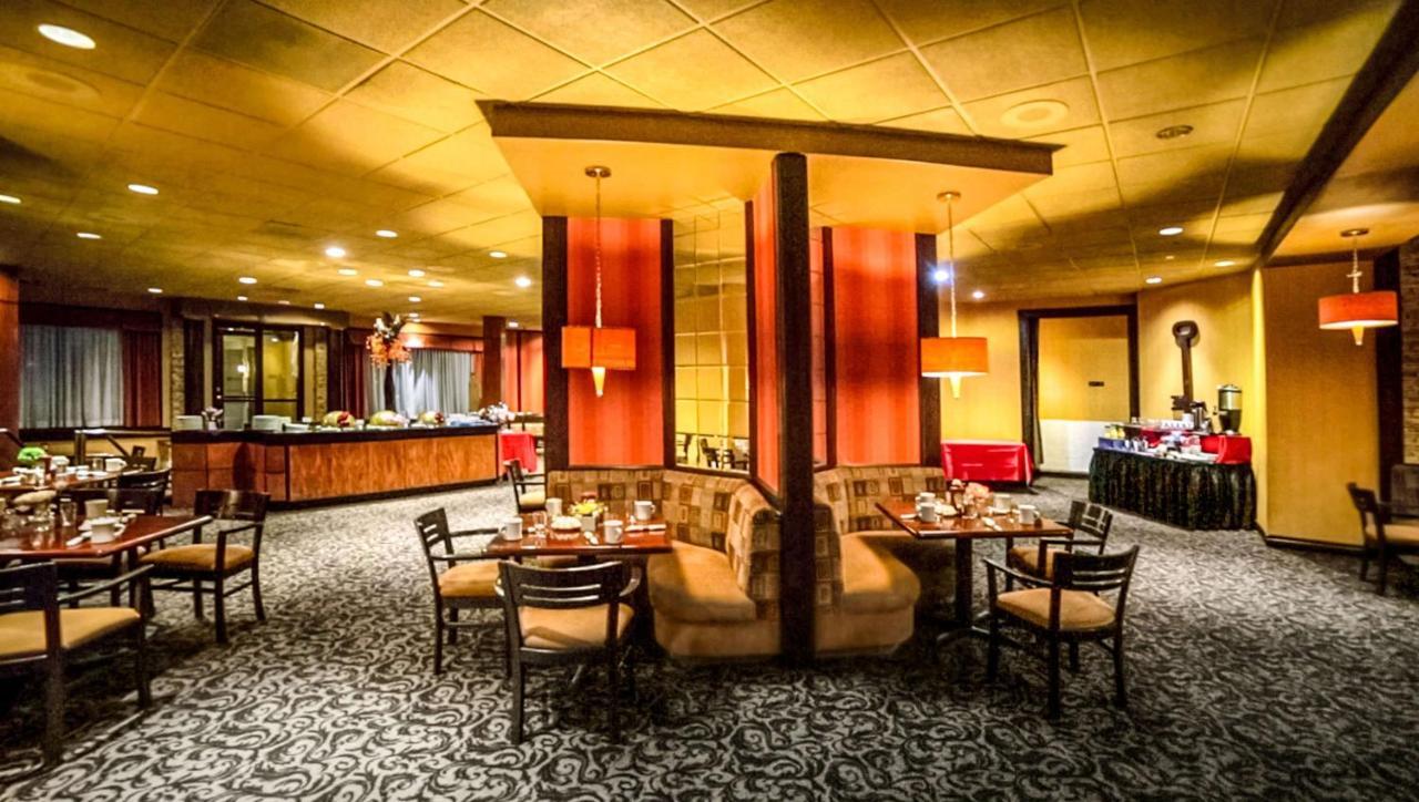 Magnuson Grand & Conference Center Somerset-Bridgewater エクステリア 写真