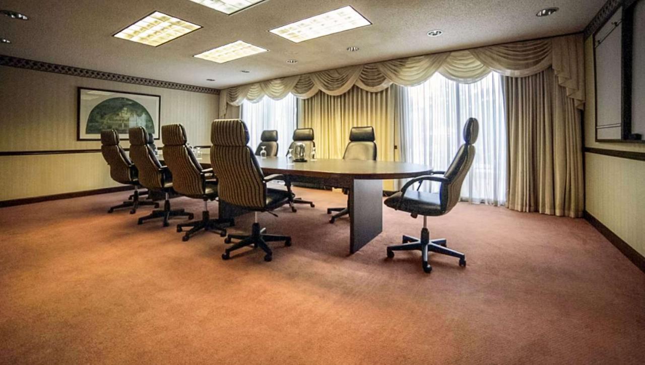 Magnuson Grand & Conference Center Somerset-Bridgewater エクステリア 写真