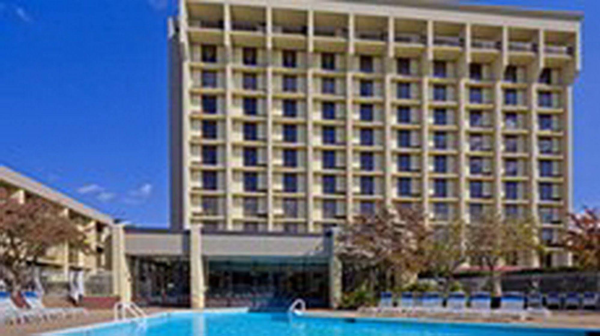 Magnuson Grand & Conference Center Somerset-Bridgewater エクステリア 写真