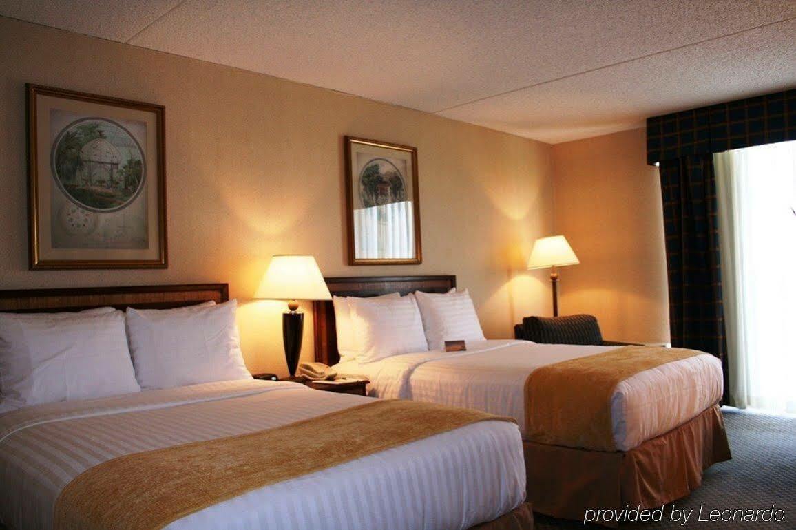 Magnuson Grand & Conference Center Somerset-Bridgewater エクステリア 写真