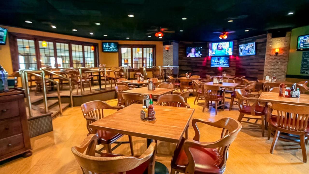 Magnuson Grand & Conference Center Somerset-Bridgewater エクステリア 写真